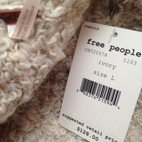 Free People Oversized Boucle Cardigan - Picture 7 of 8